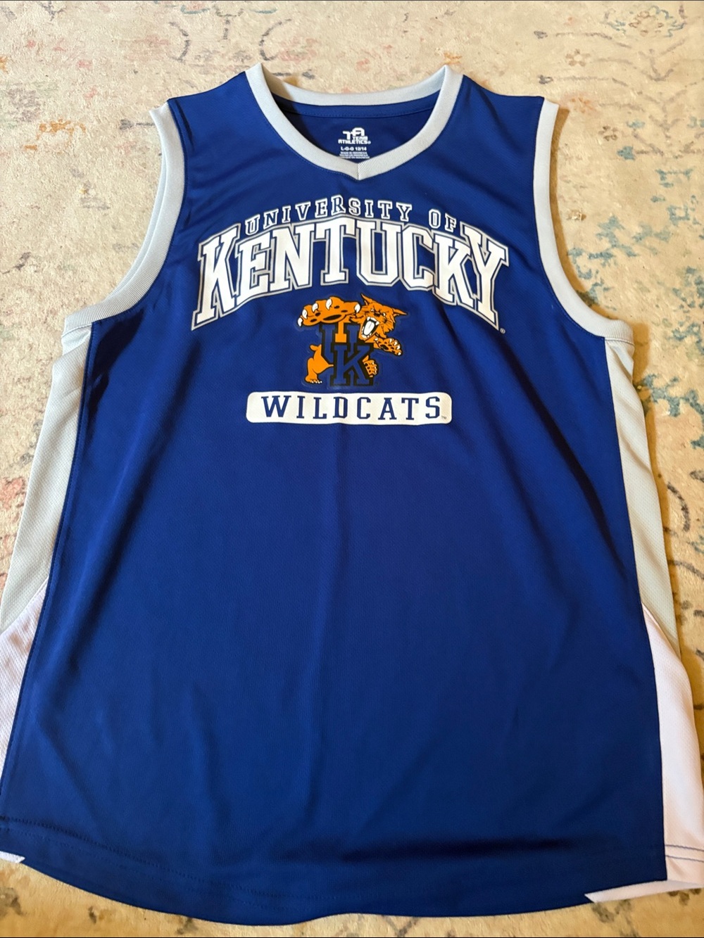 University of Kentucky Wildcats Blue Kids Jersey Tank Top. Boys size L 12/14.